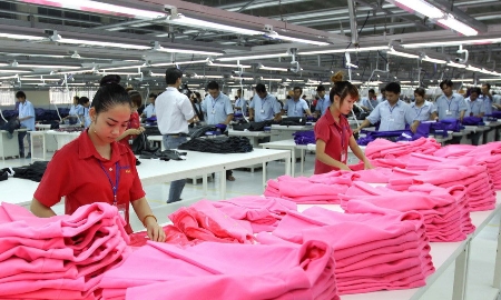 Xuất khẩu dệt may tự tin cán đích 46 tỷ USD, giữ vững vị thế “top 3” thế giới