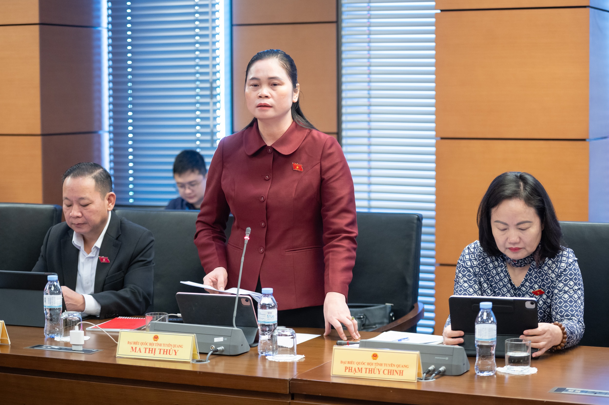 Đại biểu Ma Thị Thúy, đoàn ĐBQH tỉnh Tuyên Quang. Ảnh: Quochoi.vn.