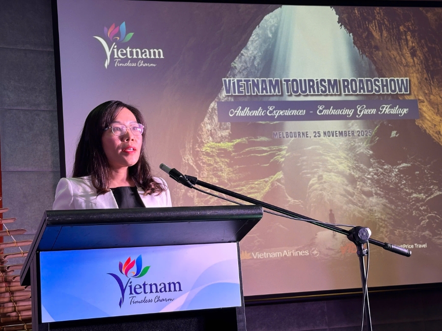 Bà Lê Thùy Trang: 