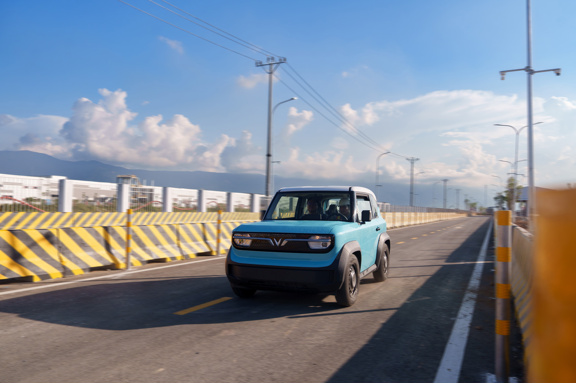 <i>Các mẫu xe cỡ nhỏ đang phá vỡ rào cản tài chính để sở hữu một chiếc ô tô của người tiêu dùng Việt.</i>