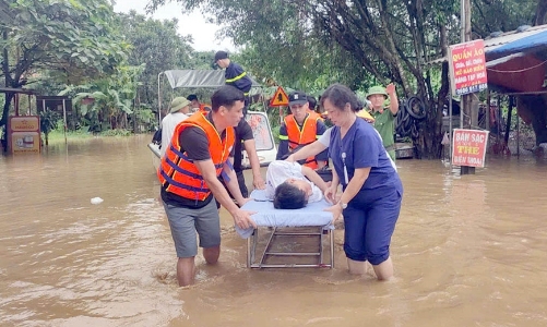 Bộ Y tế đề nghị các địa phương chủ động phòng, chống dịch bệnh sau bão, lũ