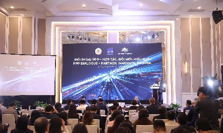 Toàn cảnh chương trình Đối thoại cấp cao về PPP năm 2025. 