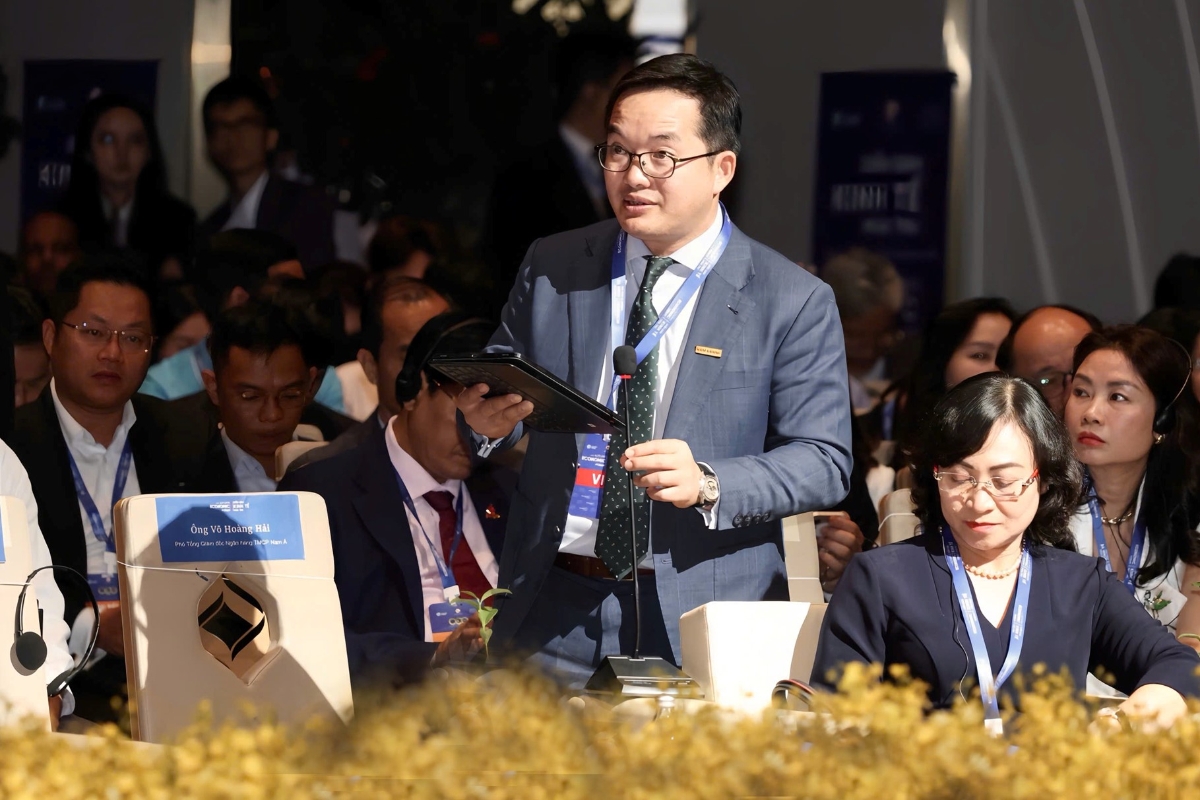 Ông Võ Hoàng Hải - Phó Tổng giám đốc Nam A Bank phát biểu tại chương trình.