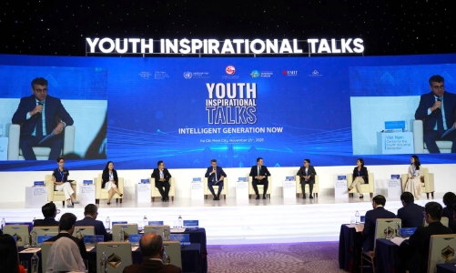 Giới trẻ Việt Nam đối thoại về AI với đại diện WEF