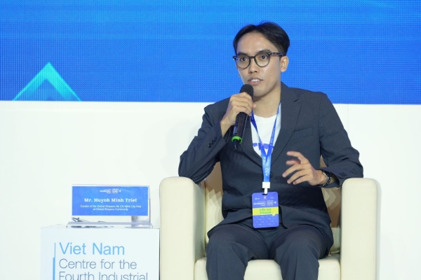 Ông Huỳnh Minh Triết, Điều phối viên của cộng đồng Global Shapers - TP.HCM (một sáng kiến của WEF)