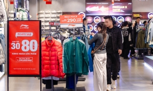 Nhộn nhịp săn “deal” giảm giá mùa Black Friday