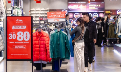 Nhộn nhịp săn “deal” giảm giá mùa Black Friday