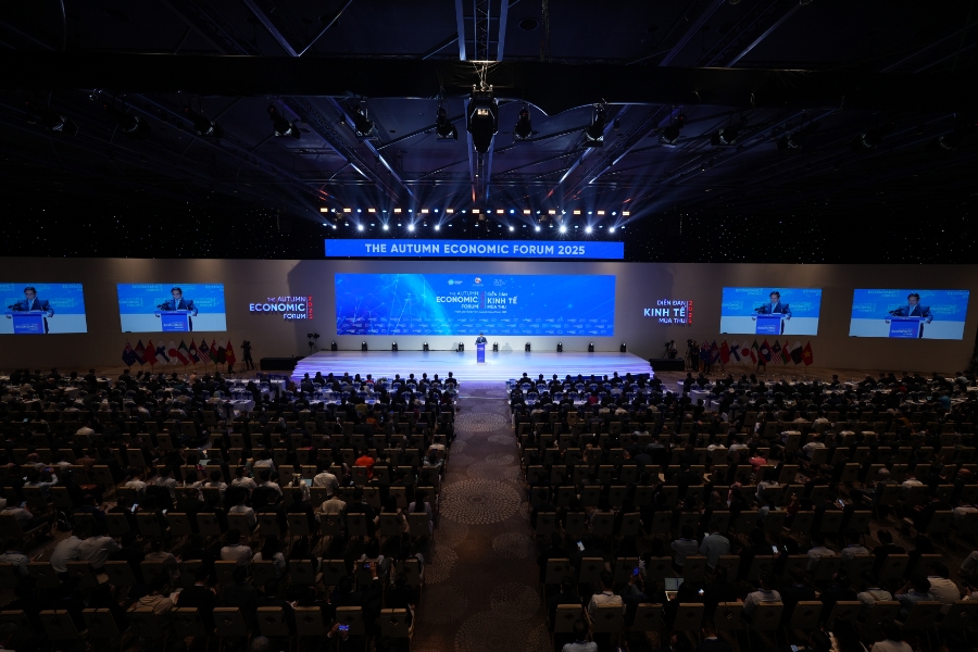 Phiên khai mạc toàn thể Diễn đàn Kinh tế mùa Thu năm 2025 tại TP. Hồ Chí Minh.