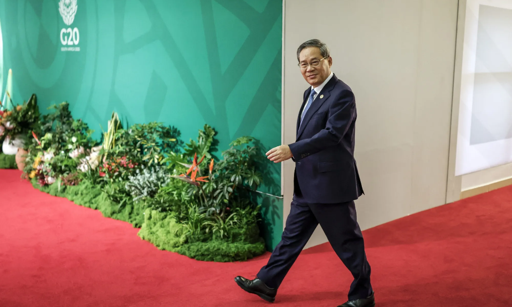 Thủ tướng Trung Quốc Lý Cường tại hội nghị thượng đỉnh G20 ở Nam Phi - Ảnh: Bloomberg.