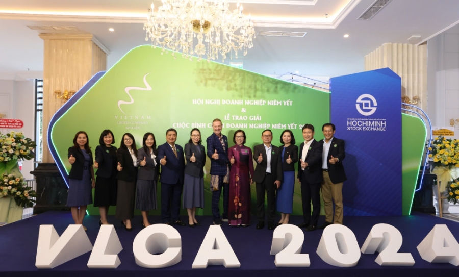 Cuộc Bình chọn Báo cáo thường niên đã trở thành thước đo uy tín, chuẩn hóa báo cáo, nâng tầm quản trị và thúc đẩy ESG theo chuẩn quốc tế.