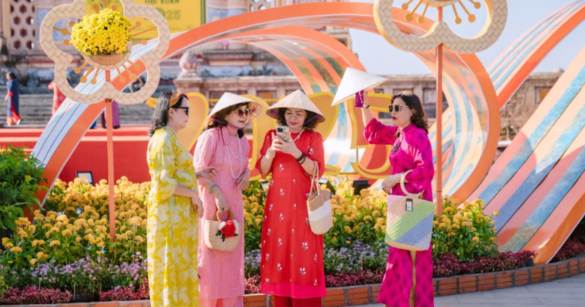 https://premedia.vneconomy.vn/files/uploads/2025/11/27/1c827de44eba4bd691568ba8a8502edd-52916.png?h=630&mode=crop&w=1200