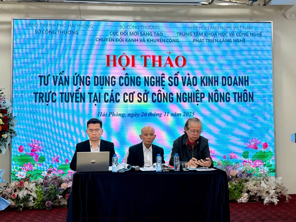 Quang cảnh hội thảo.