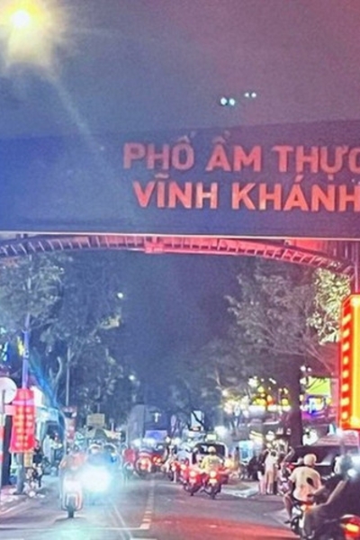 Vietnamese food street honored among the world's coolest streets