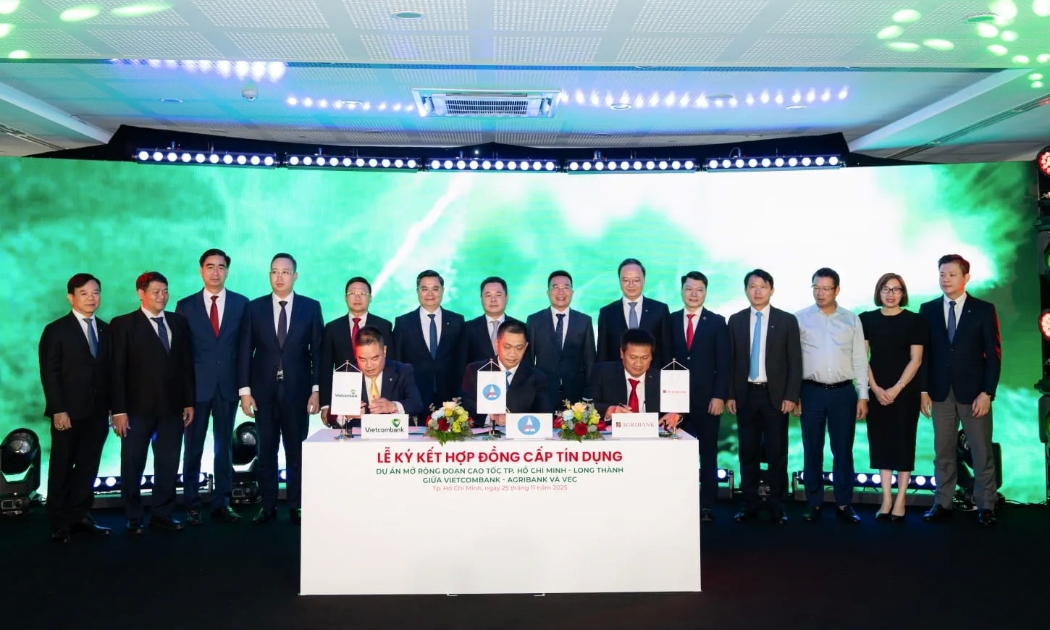 Cấp vốn tín dụng cho dự án mở rộng cao tốc TP.Hồ Chí Minh - Long Thành