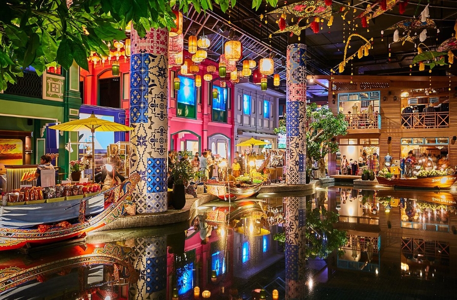 Những điểm đến du lịch mua sắm đang dịch chuyển về các vùng đất đậm bản sắc văn hóa.