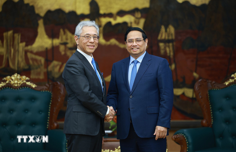 Thủ tướng Phạm Minh Chính tiếp ông Hori Kenichi, Chủ tịch kiêm Tổng Giám đốc điều hành Tập đoàn Mitsui. Ảnh: TTXVN.