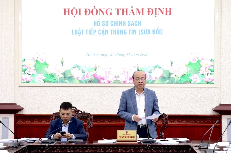 Thứ trưởng Phan Chí Hiếu phát biểu kết luận. Ảnh: MOJ.
