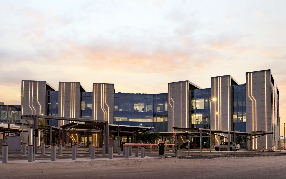 Không chỉ chuẩn bị cơ sở hạ tầng trong nước, UAE còn tìm cách mở rộng ra các khu vực khác như châu Phi. Ảnh: Bloomberg