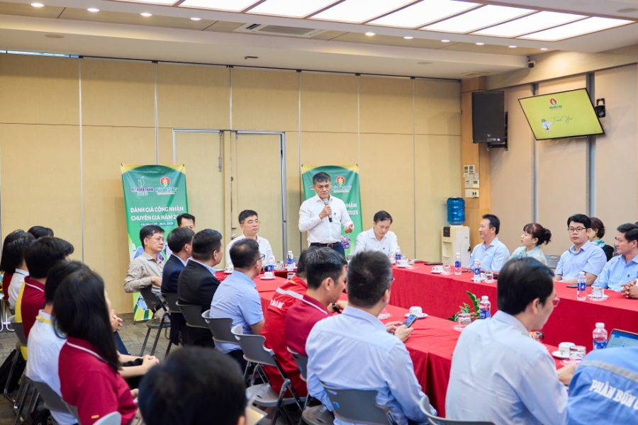 Tổng giám đốc Văn Tiến Thanh kỳ vọng chương trình sẽ tiếp tục lan tỏa sâu rộng, không chỉ trong toàn Tổng Công ty mà còn đến các đơn vị khác trong Tập đoàn. Ông tin rằng đây sẽ trở thành động lực để mỗi CBCNV không ngừng học hỏi, hoàn thiện bản thân và gắn bó hơn với PVCFC trên hành trình phát triển mới.