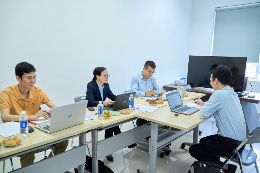 Chương trình được tổ chức bài bản, bám sát các tiêu chuẩn quốc tế, thể hiện sự nghiêm túc và quyết tâm của PVCFC trong việc chuẩn hóa đội ngũ chuyên gia theo yêu cầu phát triển ở tầm Tổng Công ty.