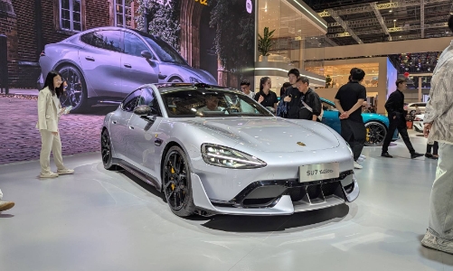 Trung Quốc thắt chặt quy định an toàn với xe hơi mới