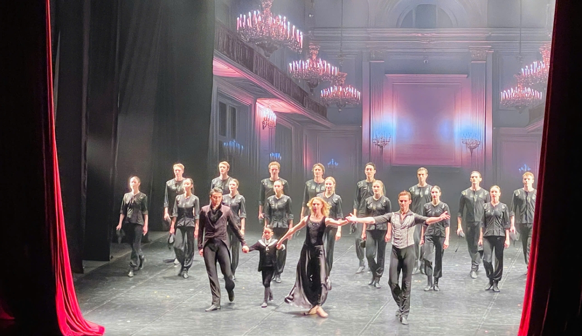 4.000 vé cho 5 đêm diễn vở ballet ‘Anna Karenina’ của nhà hát Eifman Ballet (Nga) tại Hà Nội và TP.HCM đã bán hết chỉ sau hơn 2 tuần mở bán. Ảnh: Như Quỳnh