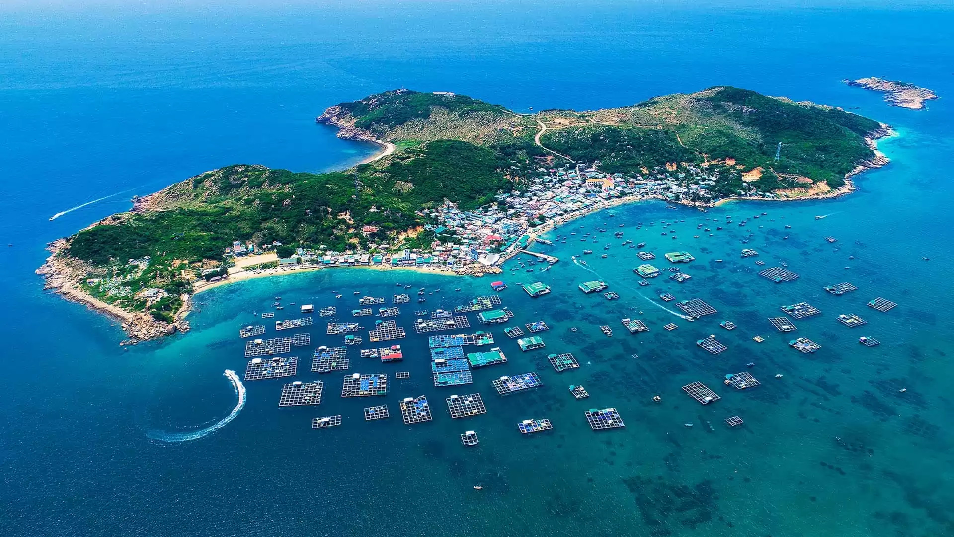 Xây dựng nền kinh tế biển xanh, bền vững, hiện đại, đóng góp quan trọng vào mục tiêu phát triển nhanh và bền vững. Ảnh minh họa