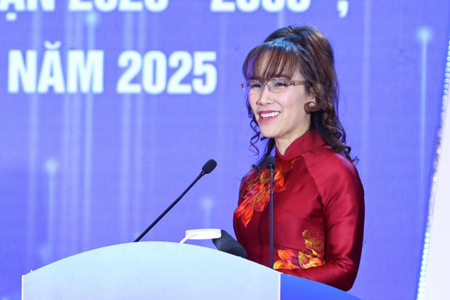 Tiến sĩ Nguyễn Thị Phương Thảo cam kết đồng hành dài hạn cùng Hội LH Phụ nữ Việt Nam - Ảnh: VGP/Nhật Bắc.