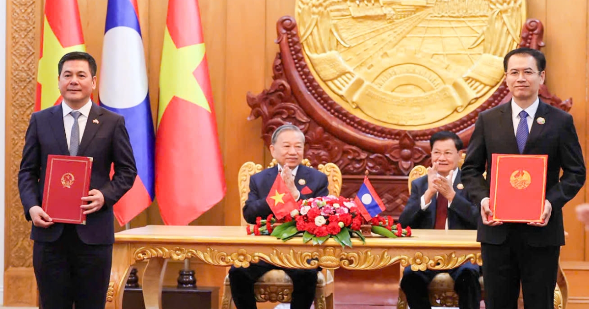 Vietnam, Laos forge strategic partnership in industrial chains
