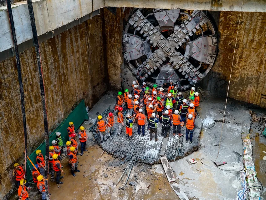 Máy đào hầm TBM “Thần tốc” hoàn thành khoan hầm 4 ga ngầm tuyến metro Nhổn – ga Hà Nội