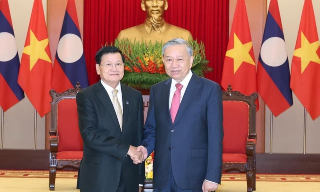 Tổng Bí thư Tô Lâm và Tổng Bí thư, Chủ tịch nước Lào Thongloun Sisoulith. Ảnh: TTXVN.