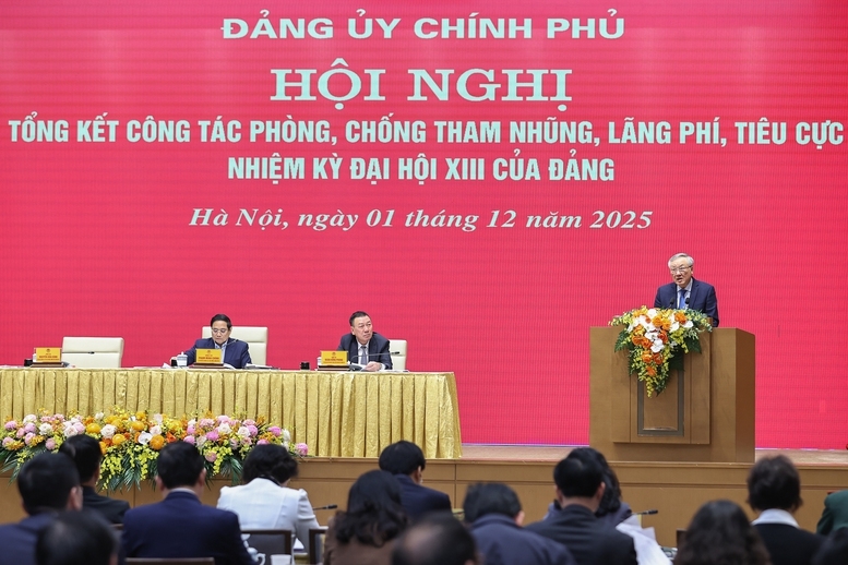 Phó Thủ tướng Thường trực Chính phủ Nguyễn Hòa Bình phát biểu khai mạc Hội nghị - Ảnh: VGP