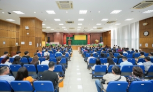 Thúc đẩy tài chính số: LPBank hỗ trợ hộ kinh doanh, tiểu thương thích ứng mô hình thuế mới