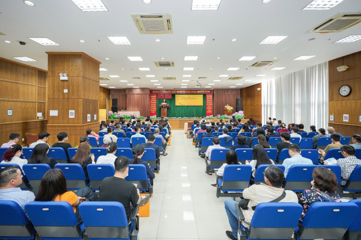 Hội nghị do LPBank phối hợp cùng Công ty Cổ phần MISA, Thuế cơ sở 1 thành phố Hồ Chí Minh và UBND phường Bến Thành tổ chức.