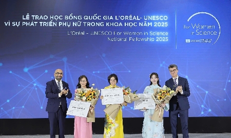 Kiến tạo bệ phóng cho nữ giới trong cuộc đua khoa học toàn cầu
