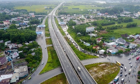 Bộ Xây dựng làm rõ kế hoạch nâng cấp cao tốc và tháo dỡ trạm thu phí hết hạn tại TP. Hồ Chí Minh