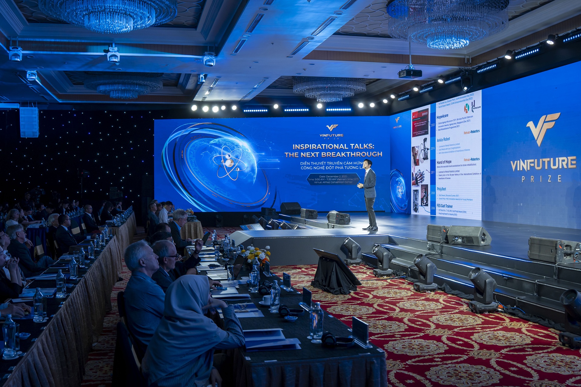 Sự kiện “Diễn thuyết truyền cảm hứng: Công nghệ đột phá tương lai” đã giới thiệu bốn câu chuyện đổi mới đang tái định hình thế giới. Ảnh: BTC