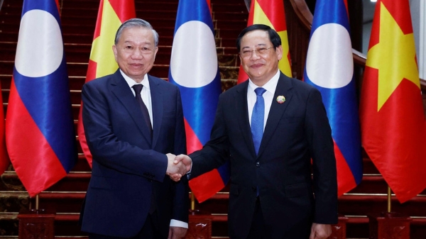 Tổng Bí thư Tô Lâm hội kiến Thủ tướng Lào Sonexay Siphandone