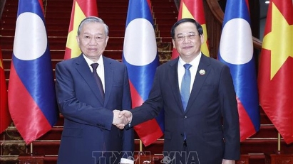Vietnam, Laos target $10 bln in bilateral trade