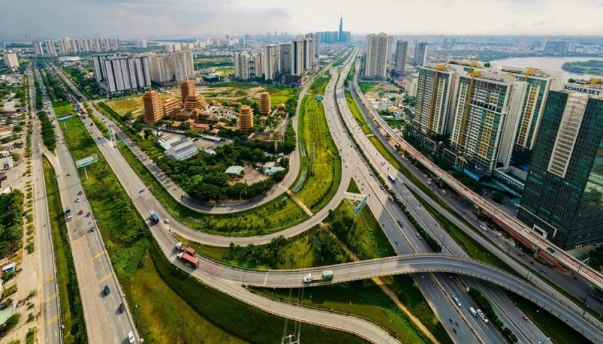 Ách tắc giải ngân vốn đầu tư công nằm ở nhiều bộ ngành.