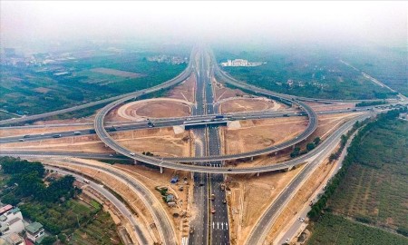 Tiến độ giải ngân mới chạm mốc 60%, áp lực “nước rút” dồn vào tháng cuối năm