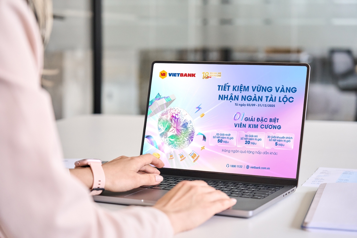 Chương trình “Tiết kiệm vững vàng, nhận ngàn tài lộc” thu hút hàng chục nghìn khách hàng tham dự.