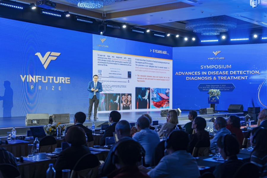 Giáo sư Trần Trung Dũng phát biểu tại tọa đàm “Bước tiến trong Phát hiện, Chẩn đoán và Điều trị Bệnh”