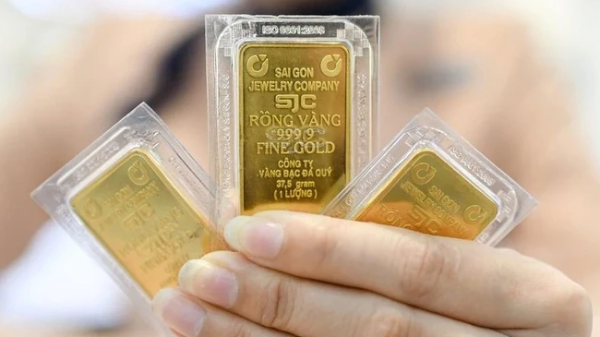 Giá vàng miếng SJC tăng nhẹ, giá vàng nhẫn đứng im
