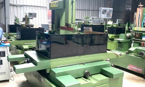 Hải quan phát hiện 2 doanh nghiệp nhập khẩu 373 máy móc cũ bán trục lợi 