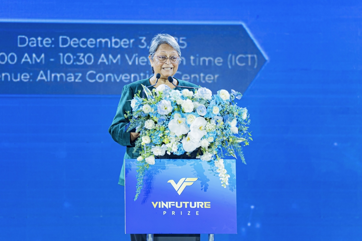 <b>Giáo sư Quarraisha Abdool Karim: “Chúng ta cần một nền khoa học mang tính kết nối thay vì chia rẽ, một nền khoa học xây dựng trên sự tôn trọng và tin tưởng lẫn nhau, nơi các quốc gia và các chuyên ngành hợp lực để nâng cao tri thức vượt xa những gì mỗi cá nhân hay mỗi quốc gia có thể tạo ra”</b>