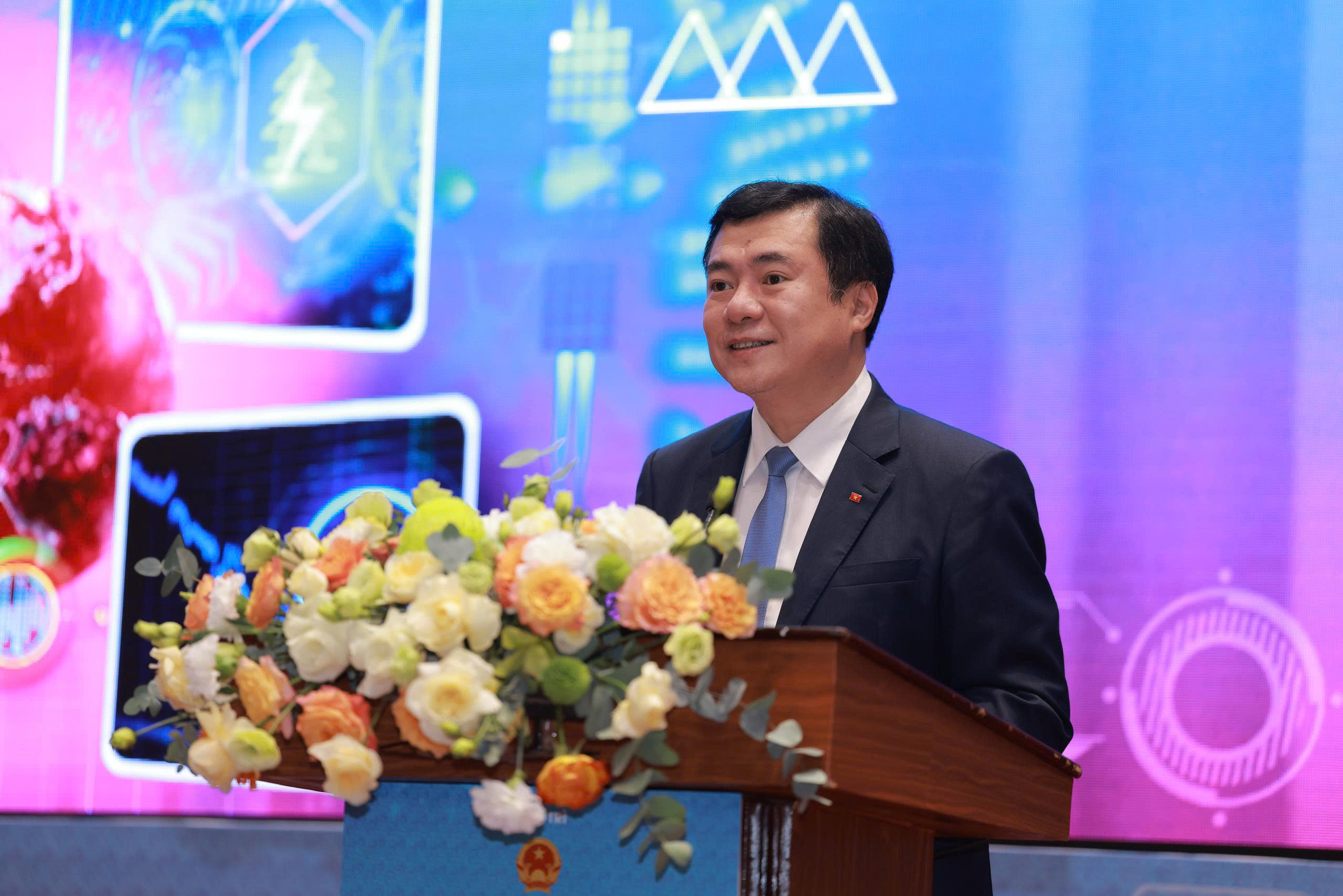 Ông Nguyễn Sinh Nhật Tân, Thứ trưởng Bộ Công Thương cho rằng kinh tế số sẽ trở thành một trụ cột mới.