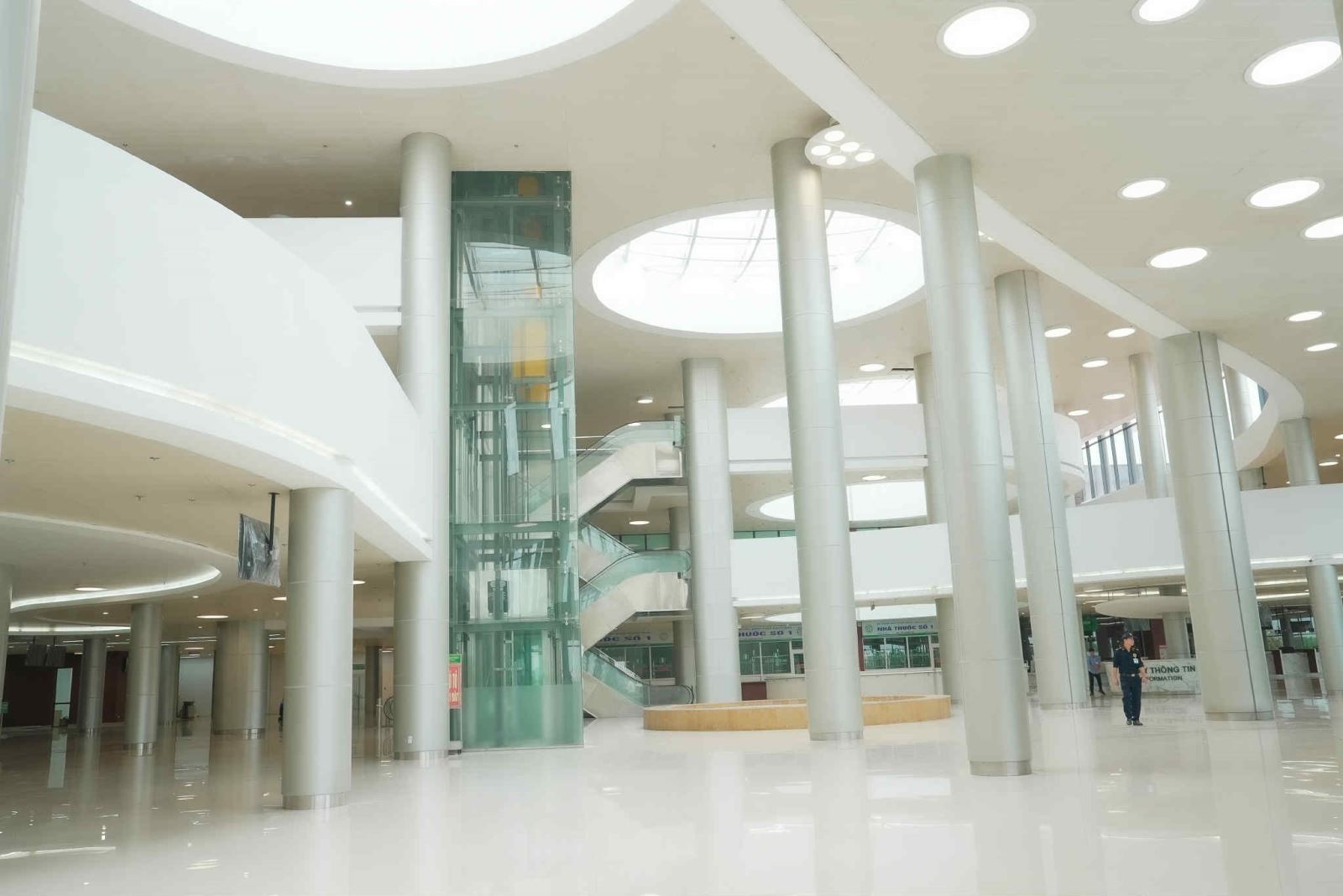 Cơ sở 2 của Bệnh viện Bạch Mai đang được hoàn thiện, khang trang, chất lượng khám chữa bệnh sẽ đảm bảo như cơ sở 1. 