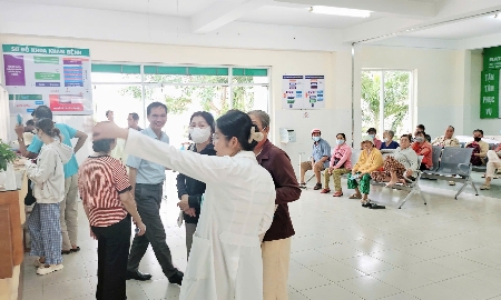 Các bệnh viện vệ tinh sẽ tiếp nhận chuyển giao kỹ thuật từ bệnh viện hạt nhân với nhiều chuyên khoa hơn.