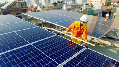 Hanoi aims for 50% of office buildings to use rooftop solar power